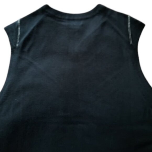 Size Large, Dockers sweater-vest - Picture 2 of 5